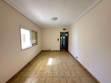 Venta departamento piso exclusivo de 3 dormitorios APTO CRÉDITO en zona Centro