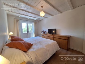Departamento 3 ambientes en venta en  calle 20 de Febrero y Juramento