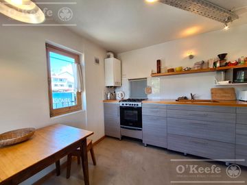 Departamento 3 ambientes en venta en  calle 20 de Febrero y Juramento