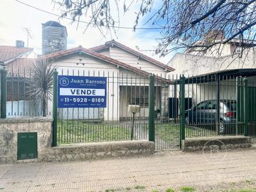Casa de 3 dormitorios en venta en Temperley Este