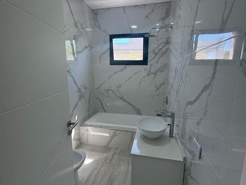 Casa en  venta, 5 ambientes, Haras Santa Maria, Escobar, GBA Norte