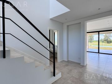 Venta Casa - Vista al Golf - Pebble Beach Pilar Golf
