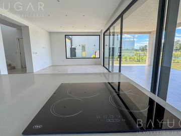 Venta Casa - Vista al Golf - Pebble Beach Pilar Golf