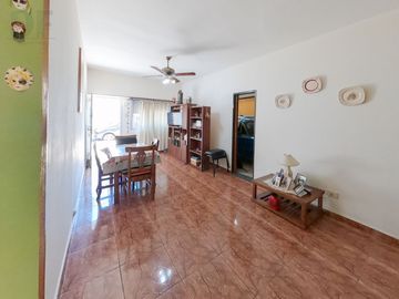 PH en venta 2/3 Ambientes con COCHERA en Mataderos