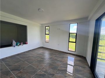 VENDO CASA CAMPESTRE EN EL EJE CAFETERO