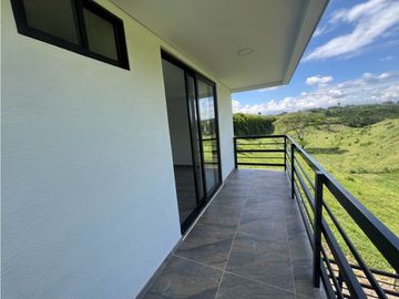 VENDO CASA CAMPESTRE EN EL EJE CAFETERO