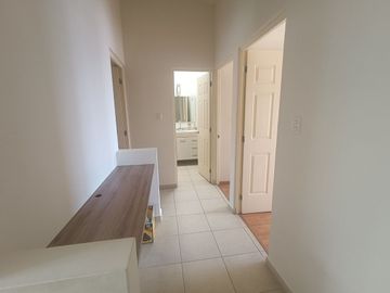 CASA EN VENTA EN JURIQUILLA