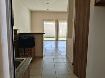 CASA EN VENTA EN JURIQUILLA
