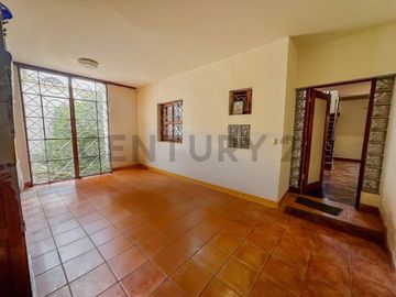 2 CASAS EN UNA - LINDA  VIENDA O PROYECTO INMOBILIARIO PARQUE FATIMA CHORRILLOS