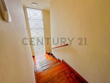2 CASAS EN UNA - LINDA  VIENDA O PROYECTO INMOBILIARIO PARQUE FATIMA CHORRILLOS