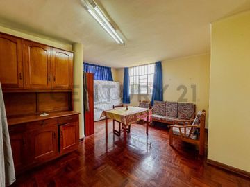 2 CASAS EN UNA - LINDA  VIENDA O PROYECTO INMOBILIARIO PARQUE FATIMA CHORRILLOS