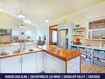 Casa en venta, Av. San Antonio de Las Minas, en Ensenada, México