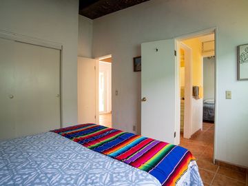 ¡Casa frente al mar con playa de arena por menos de $700 000!