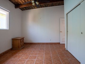 ¡Casa frente al mar con playa de arena por menos de $700 000!