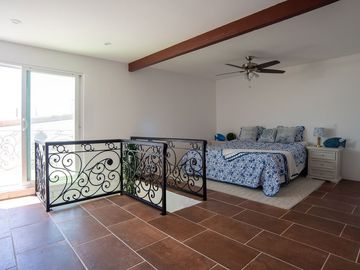 ¡Casa frente al mar con playa de arena por menos de $700 000!