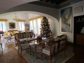 CASA EN VENTA, CLUB DE GOLF HACIENDA, JARDIN GRANDE, VIGILANCIA.