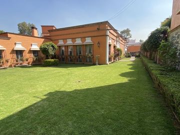 CASA EN VENTA, CLUB DE GOLF HACIENDA, JARDIN GRANDE, VIGILANCIA.