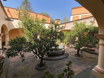 CASA EN VENTA, CLUB DE GOLF HACIENDA, JARDIN GRANDE, VIGILANCIA.
