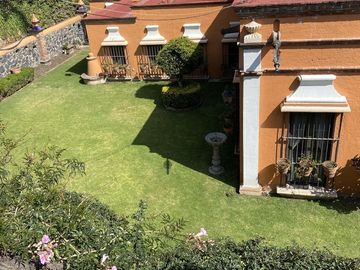 CASA EN VENTA, CLUB DE GOLF HACIENDA, JARDIN GRANDE, VIGILANCIA.