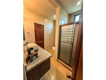 VENDO CASA EN LOS MOLINOS - BOQUETE