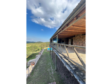 VENTA - CABAÑA EN LA GRANJA-5to BAÑO-VISTA UNICA