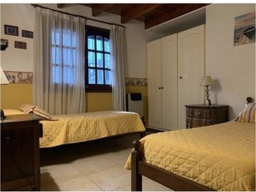 Casa La Merecida Langostinos E Av Shaw y VFertil