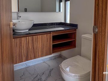 Casa en venta en lomas de Angelópolis II, parque Sofía