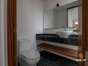 Casa en venta en lomas de Angelópolis II, parque Sofía
