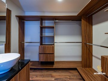 Casa en venta en lomas de Angelópolis II, parque Sofía