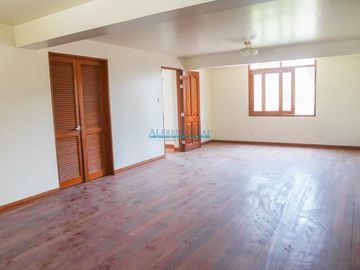 Casas Venta AV. Uno  - PACHACAMAC