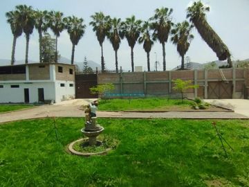 Casas Venta AV. Uno  - PACHACAMAC