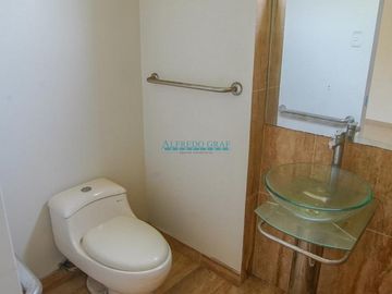 Casas Venta AV. Uno  - PACHACAMAC