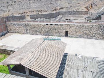 Casas Venta AV. Uno  - PACHACAMAC