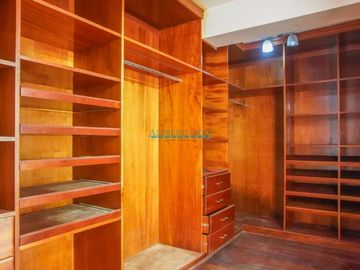 Casas Venta AV. Uno  - PACHACAMAC