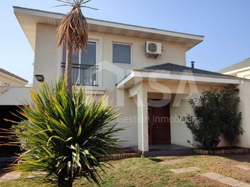 Casa en venta en PEÑALOLÉN