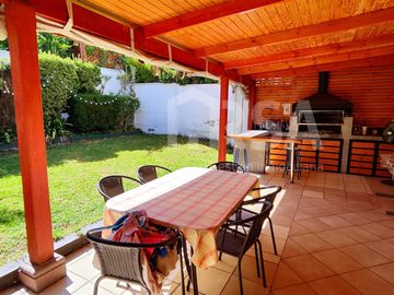 Casa en venta en PEÑALOLÉN