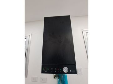 VENTA IMPORTANTE CASA DOS DORMITORIOS IBARLUCEA CON AMPLIO TERRENO
