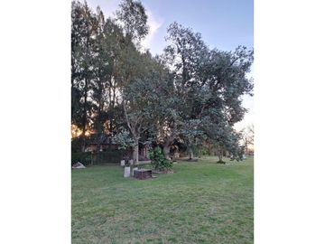 VENTA IMPORTANTE CASA DOS DORMITORIOS IBARLUCEA CON AMPLIO TERRENO