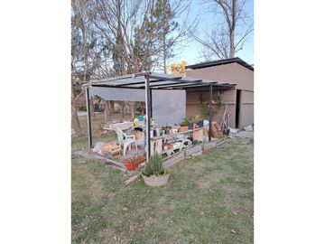 VENTA IMPORTANTE CASA DOS DORMITORIOS IBARLUCEA CON AMPLIO TERRENO
