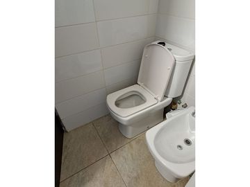 VENTA IMPORTANTE CASA DOS DORMITORIOS IBARLUCEA CON AMPLIO TERRENO