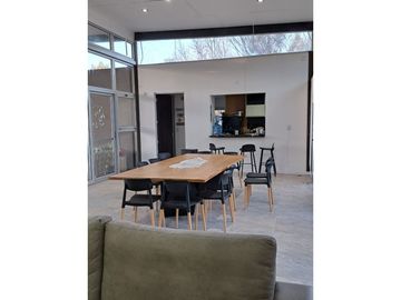 VENTA IMPORTANTE CASA DOS DORMITORIOS IBARLUCEA CON AMPLIO TERRENO