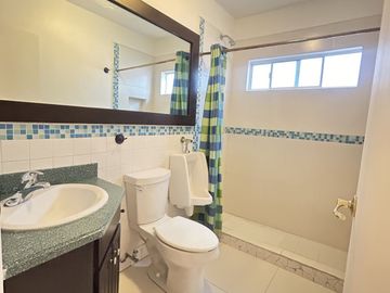 VENTA CASA CON JARDIN  Secc Coronado Playas de Tijuana