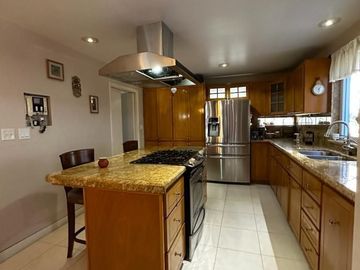 VENTA CASA CON JARDIN  Secc Coronado Playas de Tijuana