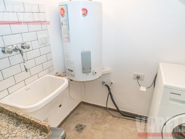 Malabia 1000 PB: PH 3 amb. al frente. Refaccionado a nuevo. T89.40m² Oportunidad!!