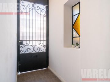 Malabia 1000 PB: PH 3 amb. al frente. Refaccionado a nuevo. T89.40m² Oportunidad!!