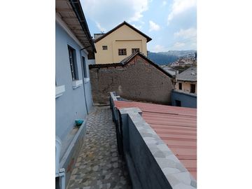 ¡Historia, Espacio y Comodidad en Quito!