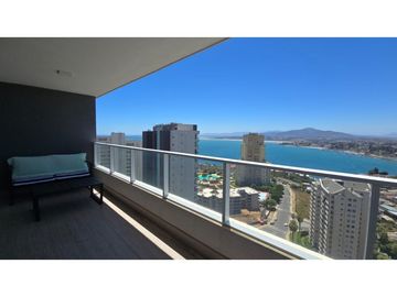 Amplio Departamento con Vista al Mar