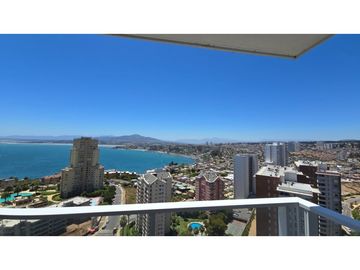 Amplio Departamento con Vista al Mar