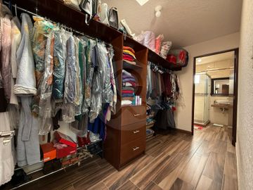 Casa en condominio en venta en CacalomacAn
