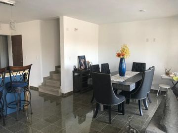 HERMOSA CASA EN VENTA EN RESIDENCIAL SAN MARINO